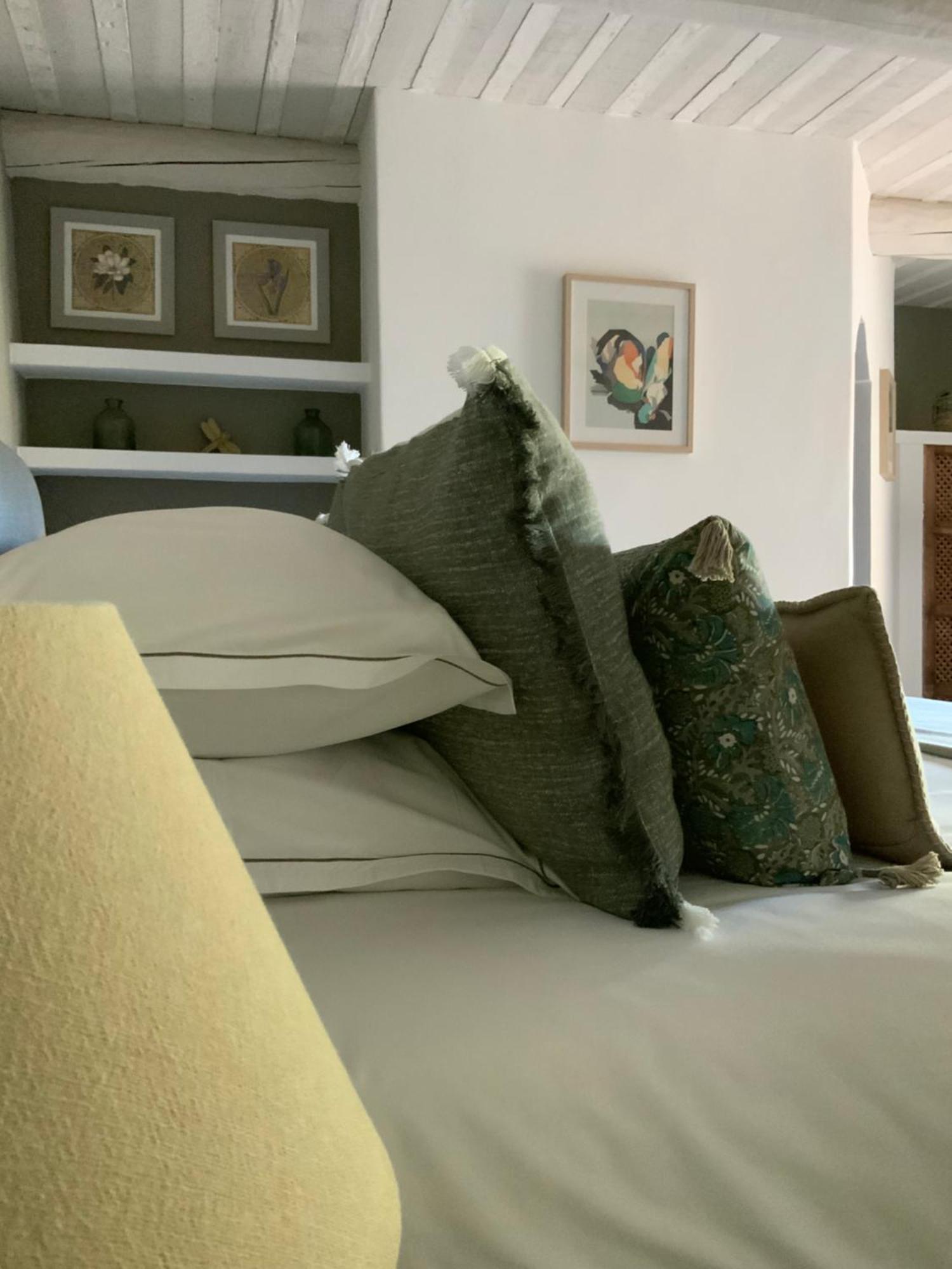 ボニユー ル クロ レ ゼダン Bed & Breakfast エクステリア 写真